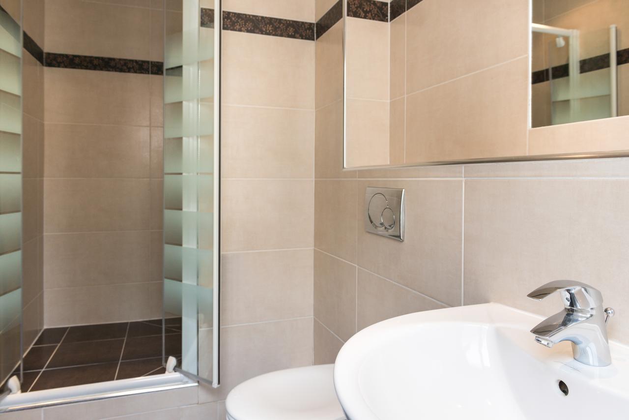L'Ouest Hotel Париж Экстерьер фото